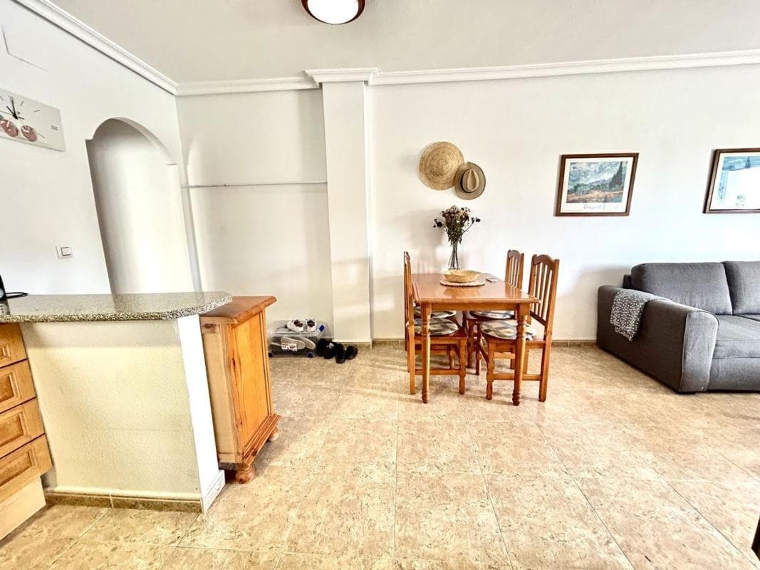 Sale of apartment in Calle del Mar, Orihuela
photo 5