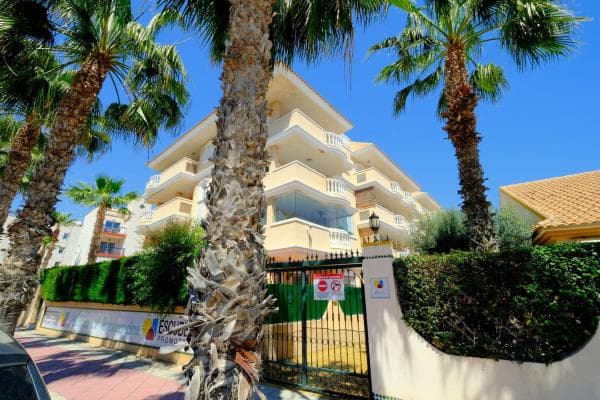Sale of flat in Barrio Aguamarina, Orihuela
photo 1