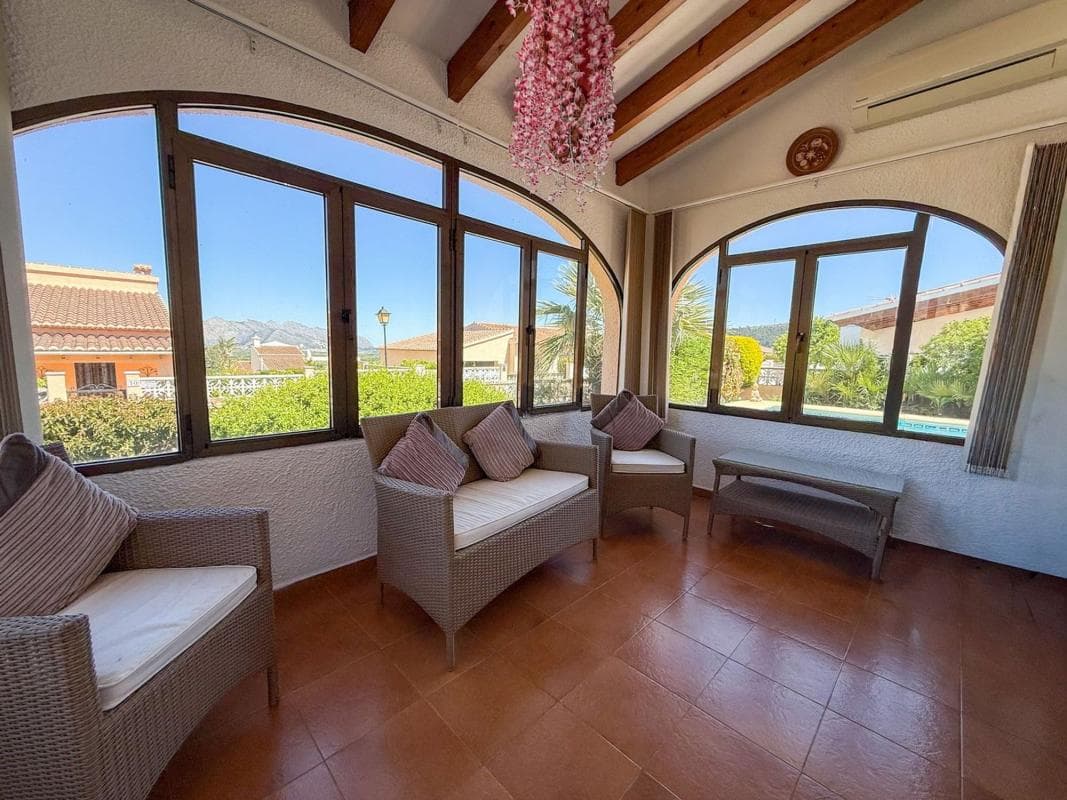 Venta de chalet independiente en Orba, Orba
photo 4