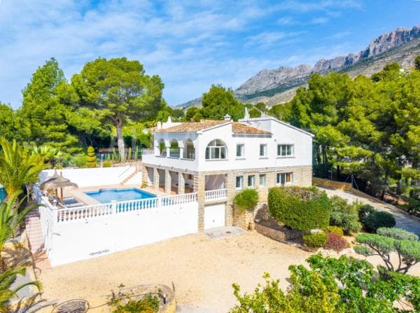 Chalet independiente en venta en Altea la Vella, Altea
thumbnail 1