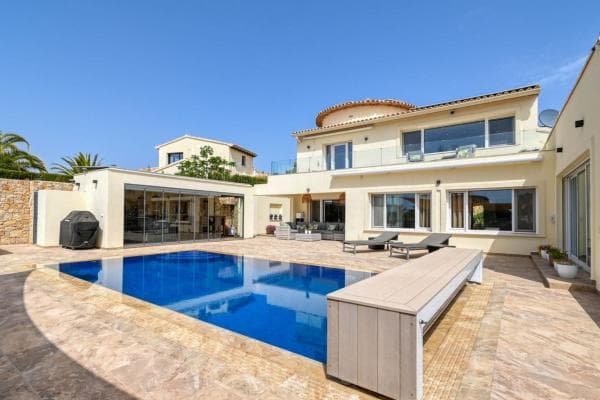 Chalet independiente en venta en Paichi, Moraira
thumbnail 1