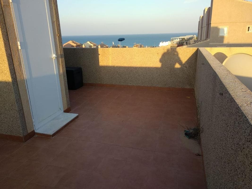 Venta de chalet adosado en CANARIAS, 10 , Gran Alacant photo 3