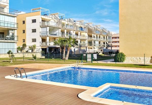 Chalet adosado en calle Clavo s/n thumbnail 1