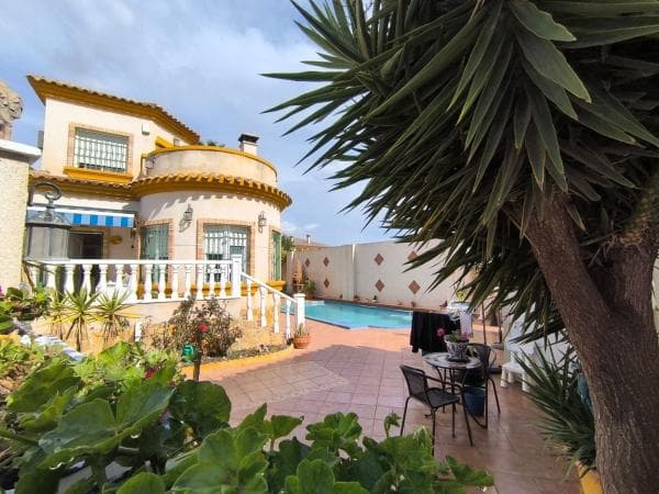 Casa independiente photo 1