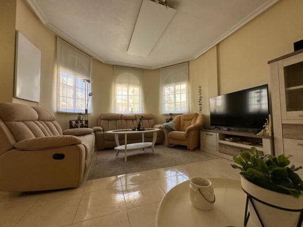 Chalet independiente en venta en San Fulgencio, San Fulgencio
thumbnail 1