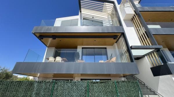 Sale of flat in Barrio Las Colinas Golf, Orihuela
thumbnail 1