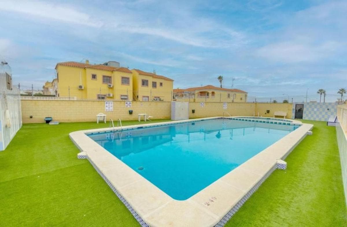 Sprzedaż mieszkania w Barrio La Siesta - El Salado - Torreta, Torrevieja
photo 2