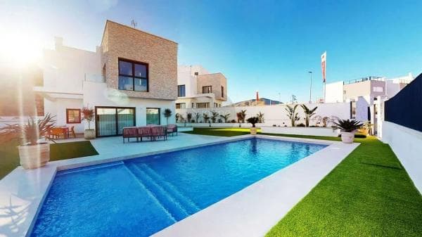 Casa independiente en Balcón de Finestrat-Terra Marina thumbnail 2