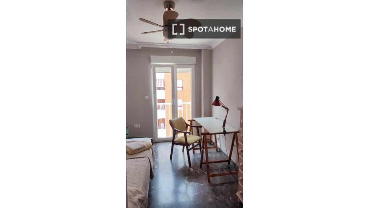 Propiedades en venta y alquiler en España photo 3