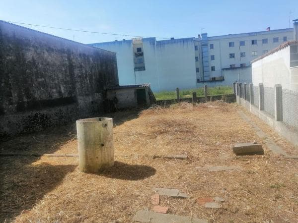 Casa de pueblo en calle da Coruña thumbnail 2