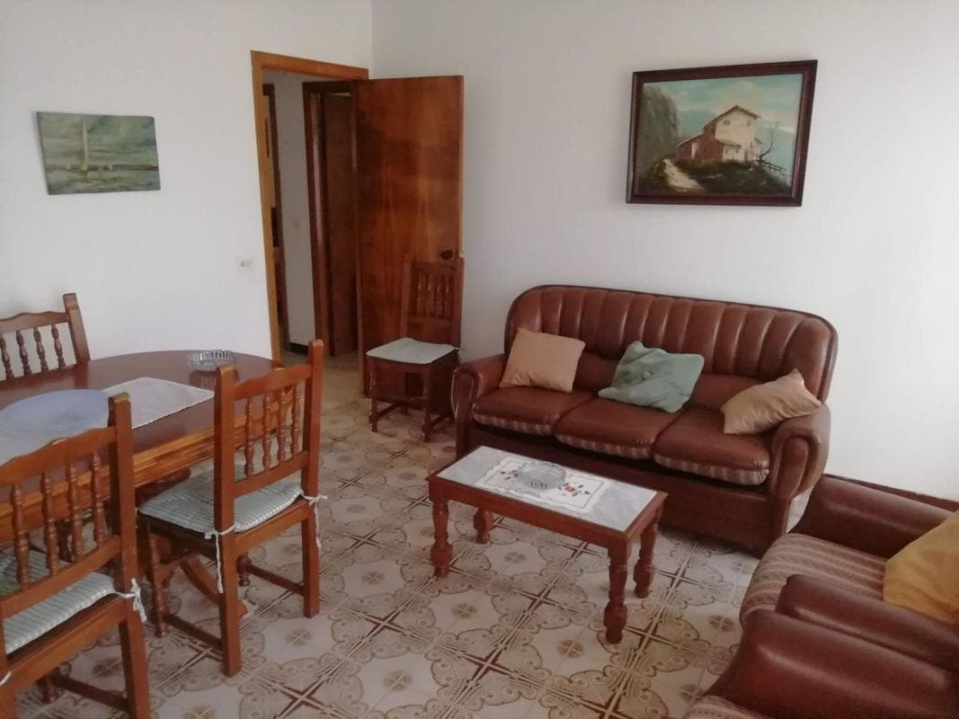 Propiedades en venta y alquiler en España photo 4
