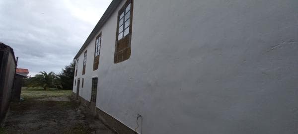 Casa independiente en avenida Finisterre s/n thumbnail 1