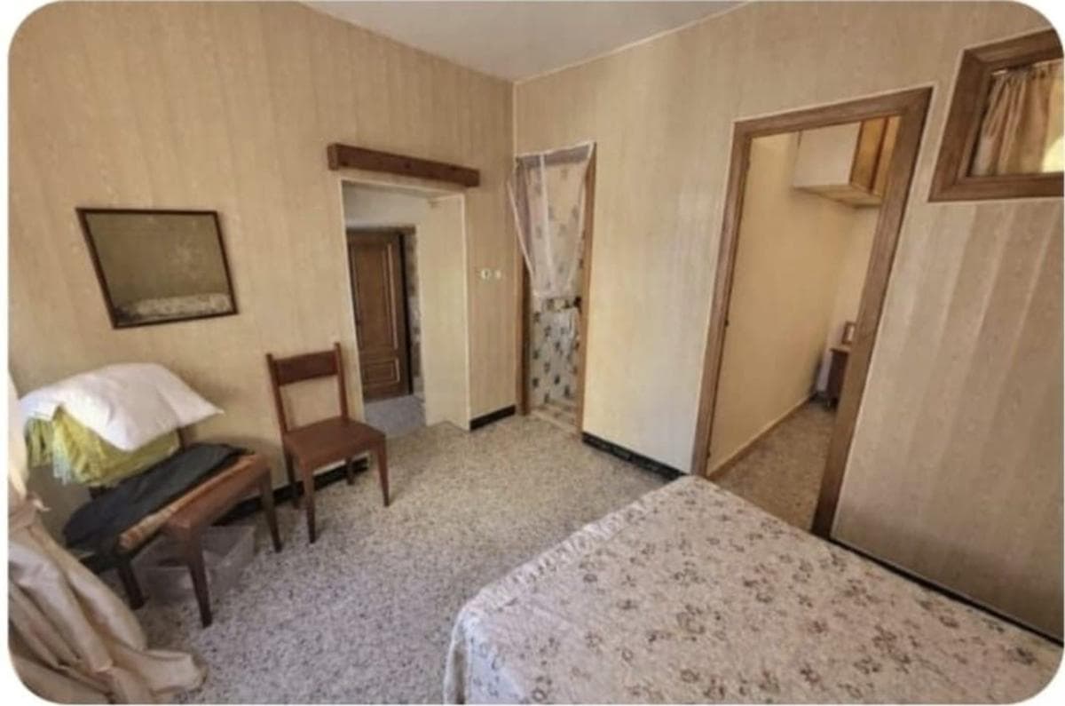 Propiedades en venta y alquiler en España photo 2