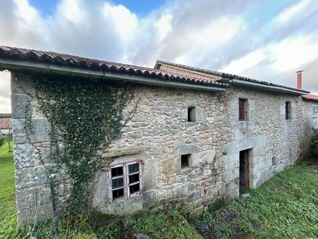 Venta de chalet adosado en Lugar Chao Viña , Irixoa photo 2