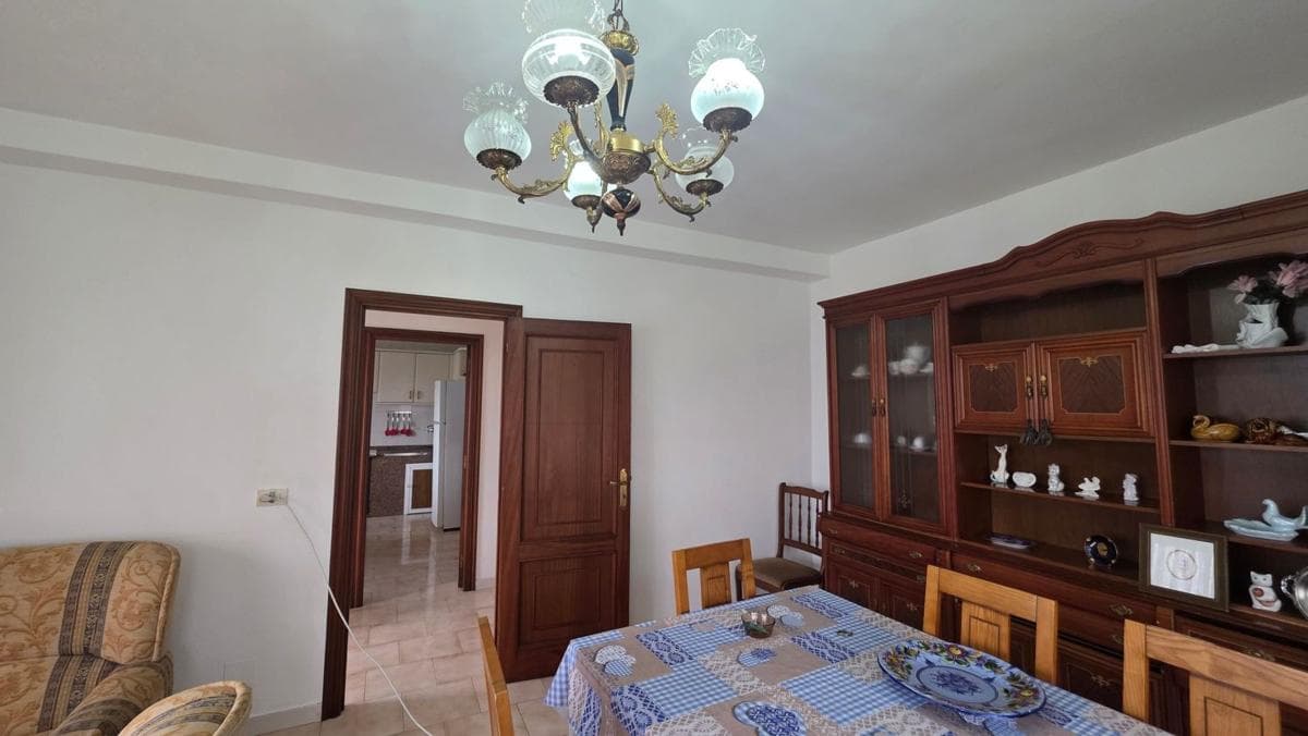 Propiedades en venta y alquiler en España photo 5