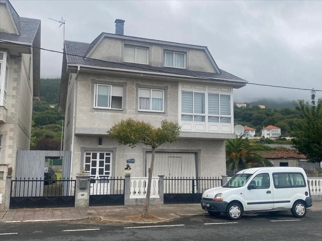 Venta de chalet independiente en PEREZ LUGIN s/n, Cariño
photo 3