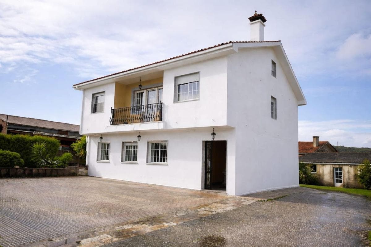 Propiedades en venta y alquiler en España photo 2