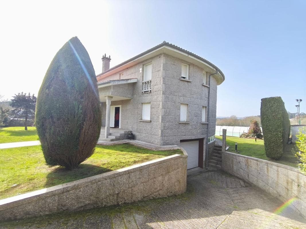 Venta de chalet independiente en A Barcia, Santiago de Compostela
photo 5