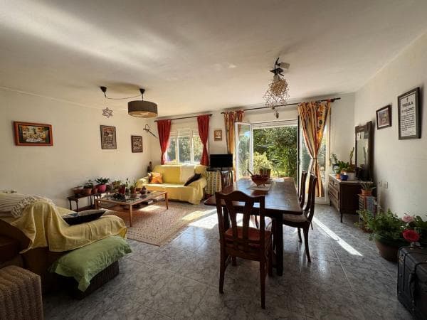 Chalet pareado photo 1