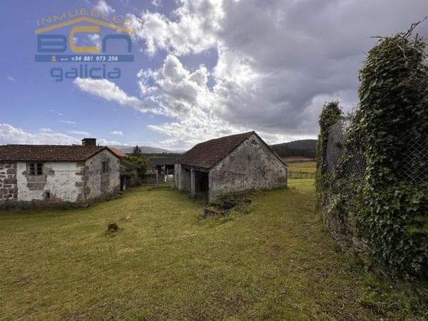 Finca rústica en venta en Teo , Teo thumbnail 2