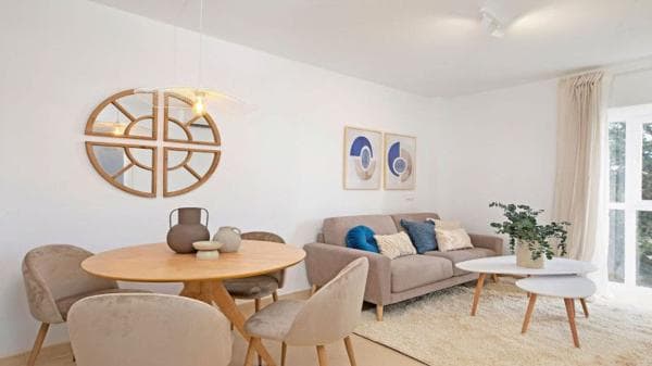 Sale of flat in Calle Relenguillo, Benalmádena
thumbnail 2
