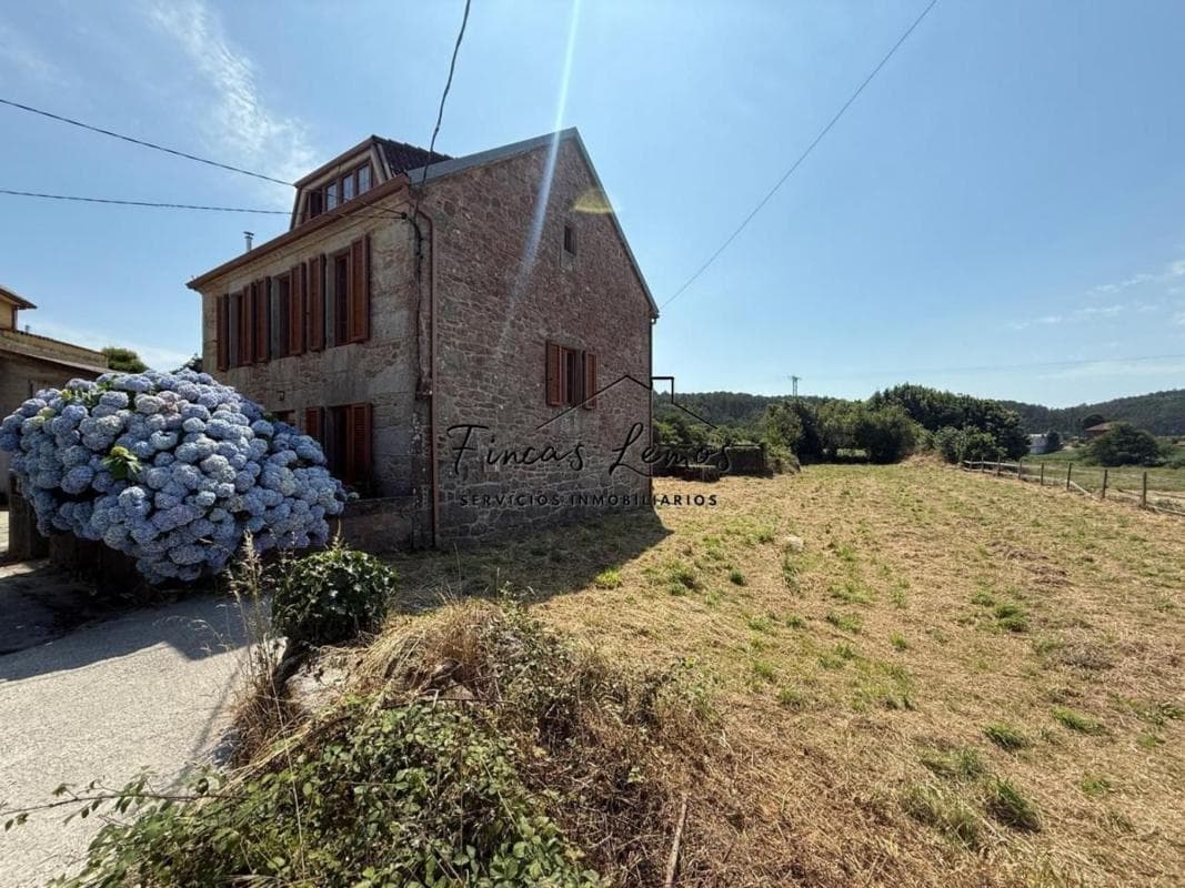 Propiedades en venta y alquiler en España photo 2