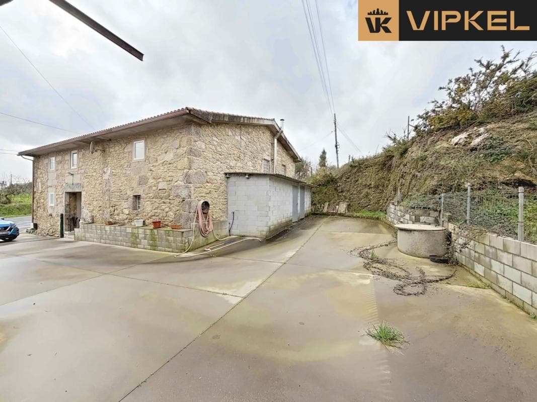 Venta de chalet independiente en Ser, Santa Comba
photo 2