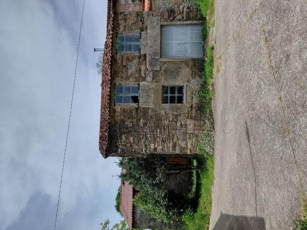 Casa rural en calle Guldrís s/n thumbnail 2