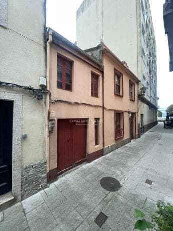 Chalet pareado en calle Estrela thumbnail 1