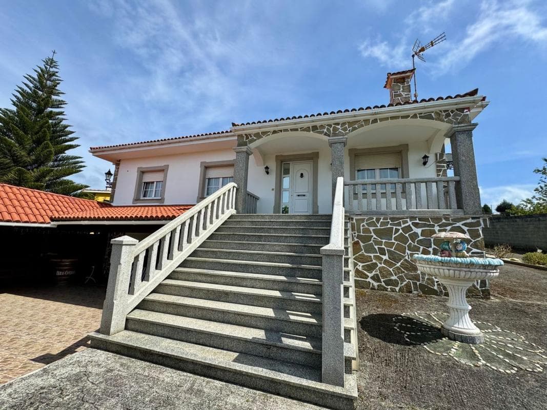 Propiedades en venta y alquiler en España photo 2