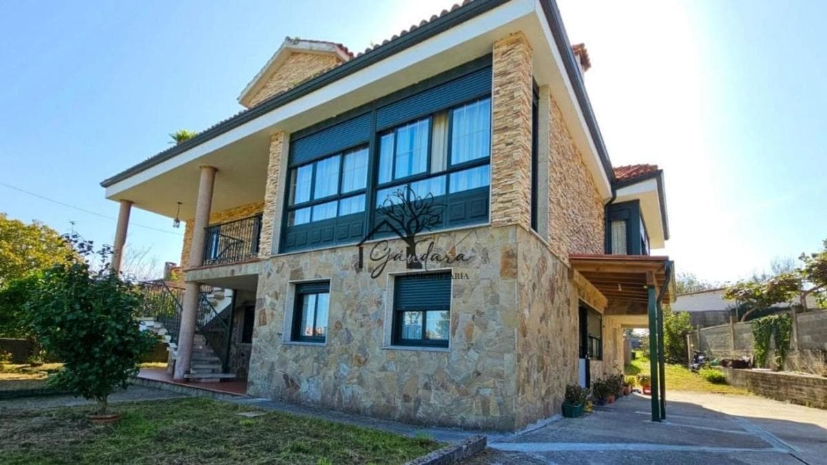 Propiedades en venta y alquiler en España photo 3