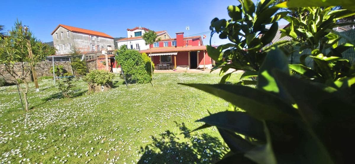 Venta de chalet adosado en SANTA MARIA , Neda photo 3