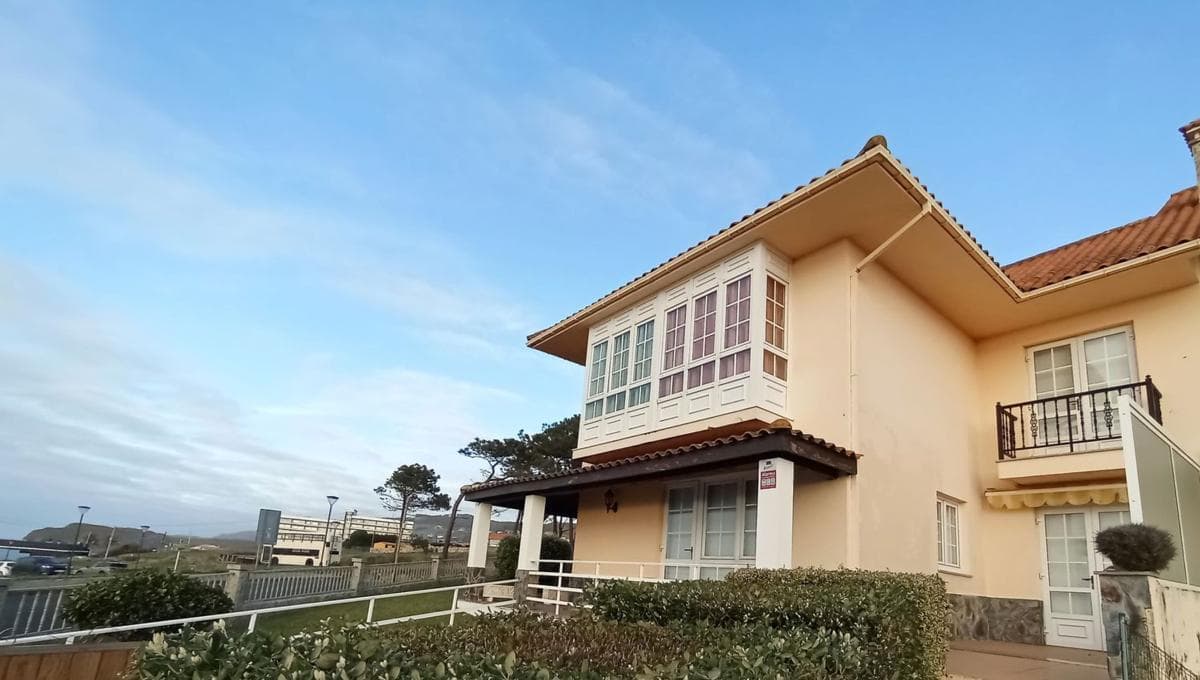 Venta de chalet adosado en Calle Cruz Vermella do Mar , Valdoviño photo 4