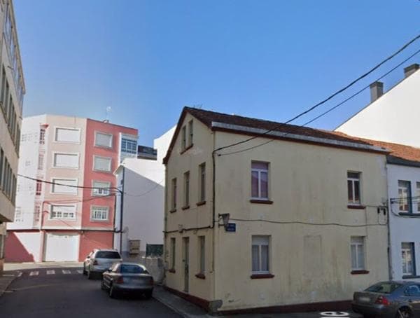 Casa independiente en calle da Paz thumbnail 1