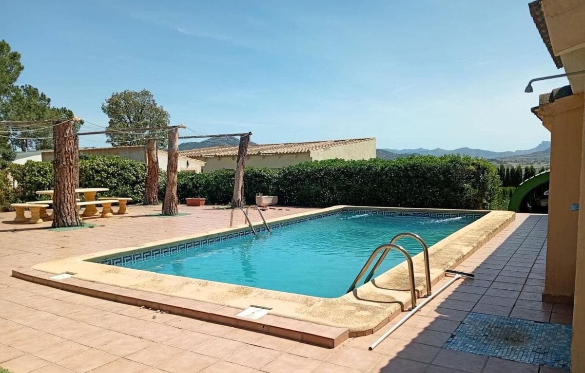 Property photo 5
