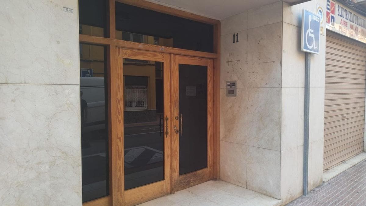 Venta de piso en CL ARTAL DE ALAGON, Sax
photo 2