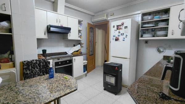 Venta de piso en Las Cruces, Villena
thumbnail 2