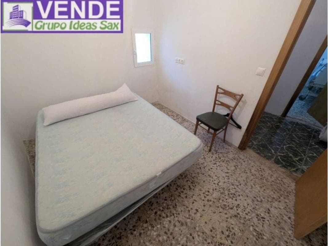 Venta de chalet adosado en Sax , Sax photo 3