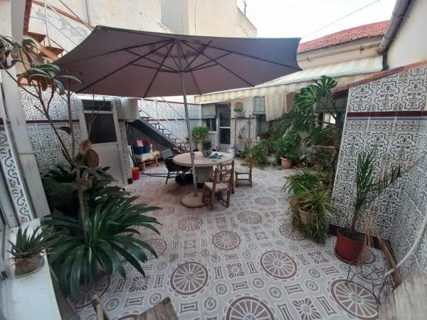 Chalet adosado photo 1
