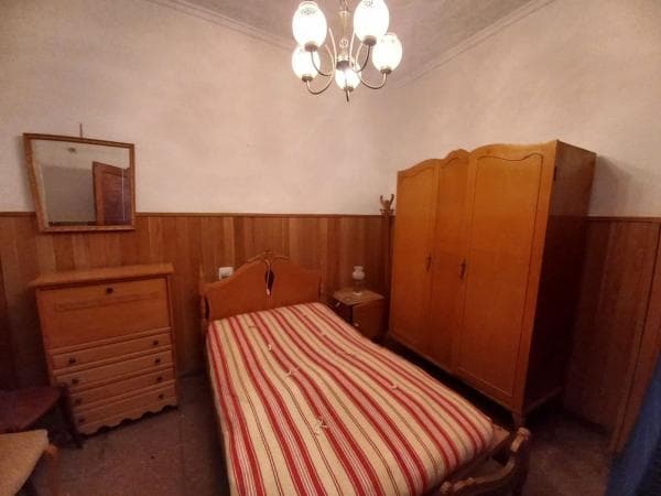 Chalet adosado thumbnail 2