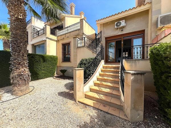 Chalet pareado photo 4