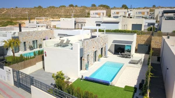 Casa independiente photo 1