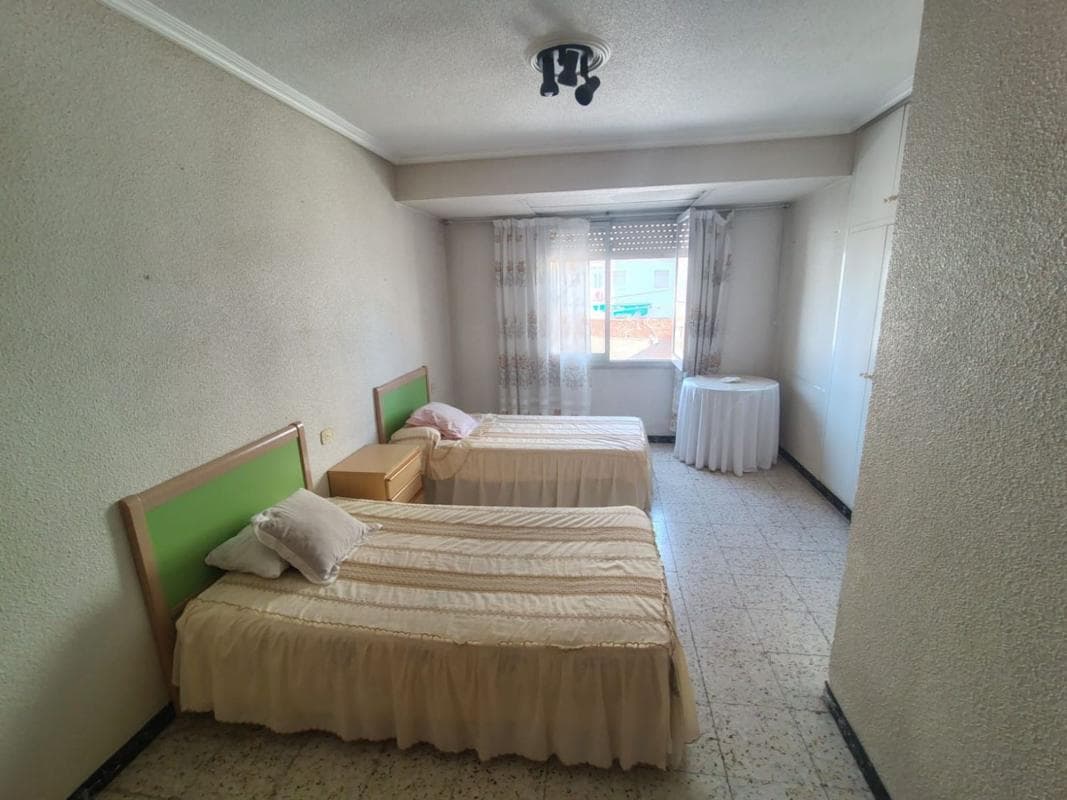 Venta de chalet adosado en Calle Luis Buñuel , Almoradí photo 5