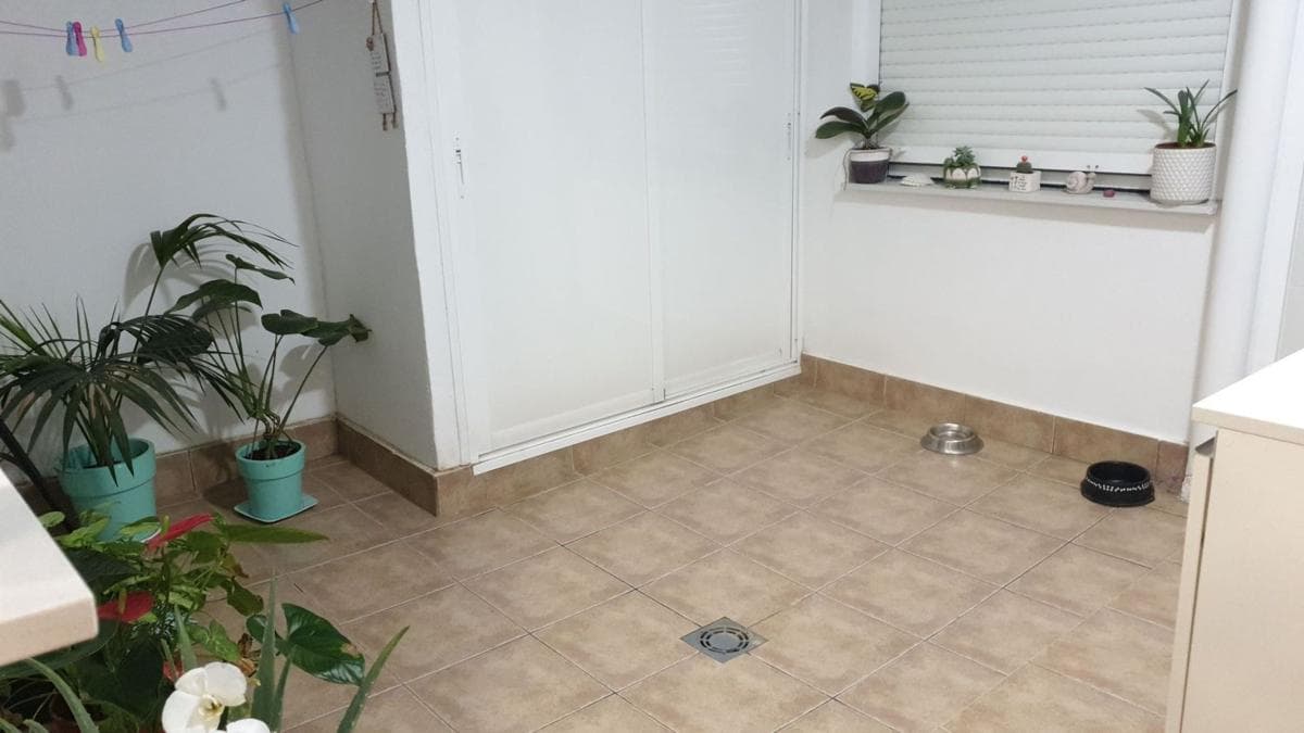 Venta de piso en Calle Menéndez Pidal, 15, Almoradí
photo 2