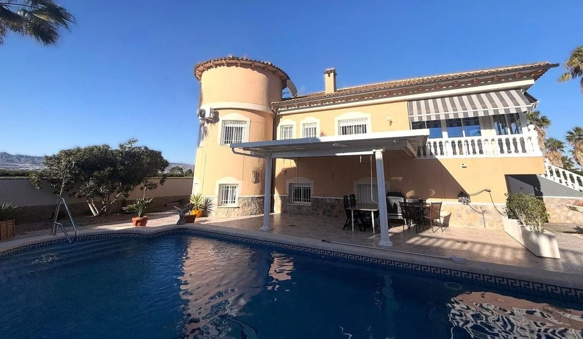 Property photo 4