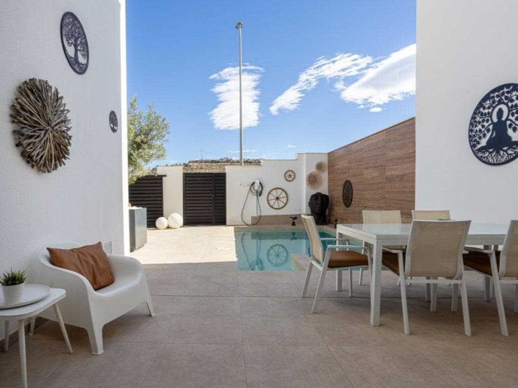 Venta de chalet independiente en Calle Juan Carlos I, Benijofar
photo 3