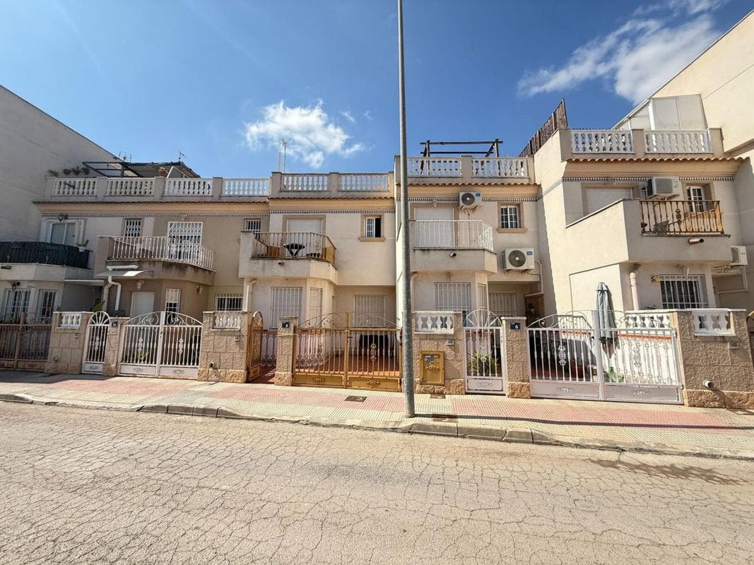 Propiedades en venta y alquiler en España photo 2