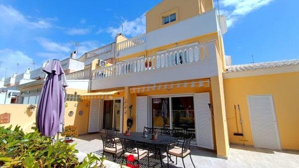 Chalet independiente en venta en Urbanizaciones, Guardamar del Segura
thumbnail 1