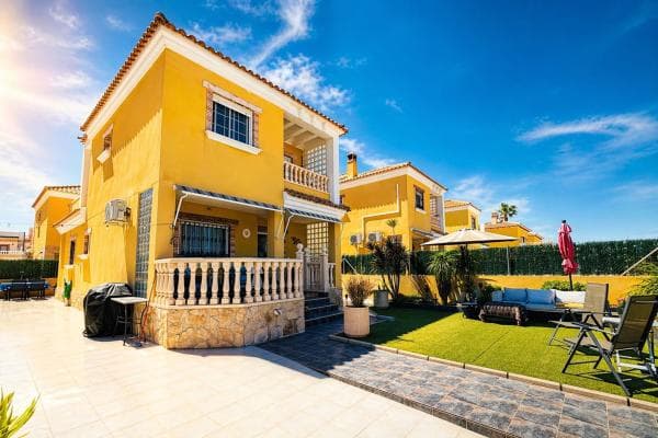Casa independiente photo 1
