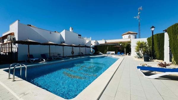 Independent chalet for sale in Urbanizaciones, Guardamar del Segura
thumbnail 1